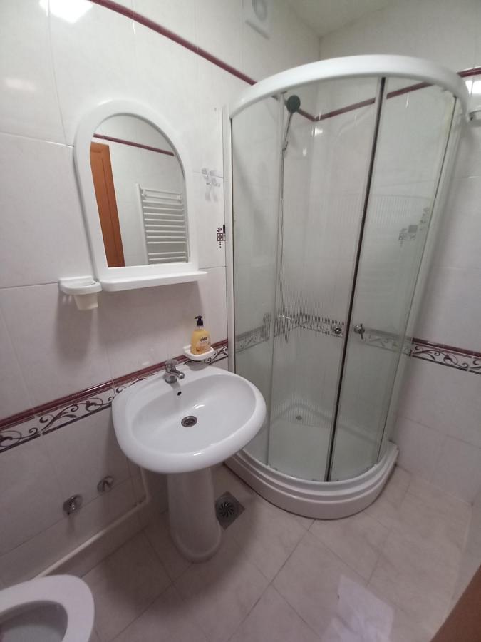 Ferienwohnung Luka Lux Ni Exterior foto